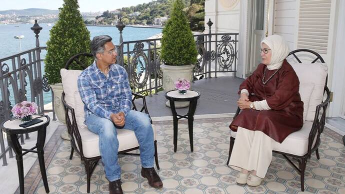 तुर्की की फर्स्ट लेडी से आमिर खान की मुलाकात पर भड़कीं उमा भारती; तो सुब्रमण्यम स्वामी ने कही ये बात