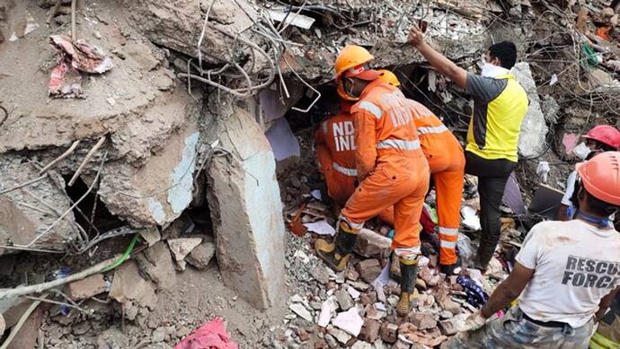 रायगढ़ में 5 मंजिला इमारत गिरी, 60 लोगों को निकाला गया, 2 की मौत; 18 अभी भी मलबे में दबे, रेस्क्यू जारी