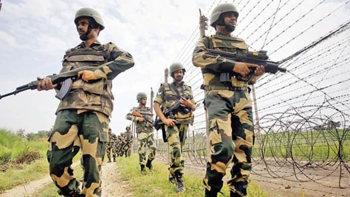 बीएसएफ ने भारतीय सीमा में घुस रहे बांग्लादेशी तस्कर को मार गिराया