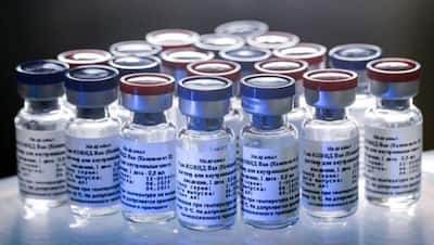 रूस की कोरोना वैक्सीन के फिर से दिखे साइड इफेक्ट्स, भारत में आनी थी करोड़ों डोज
