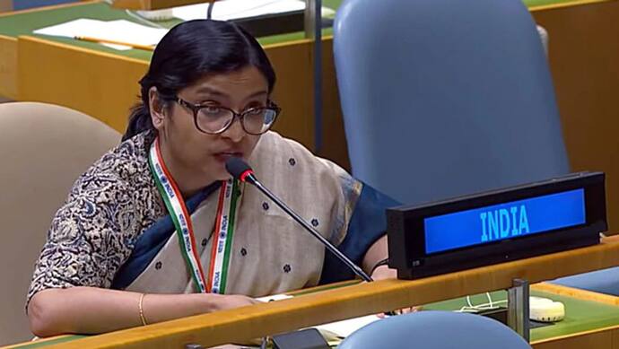UN में पाकिस्तान ने अलापा कश्मीर राग, भारत ने बुरी तरह लताड़ा, कहा- PAK आतंकियों को शहीद का दर्जा देता है