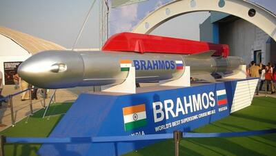 चंद मिनट में 300 किमी की दूरी पर खड़े दुश्मन को ढेर कर सकती है भारत की ये मिसाइल, दिलचस्प बातें