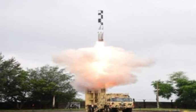 ब्रह्मोस के बाद आधुनिक 'शौर्य मिसाइल' का DRDO ने किया सफल परीक्षण, 800 किमी तक साधेगी निशाना