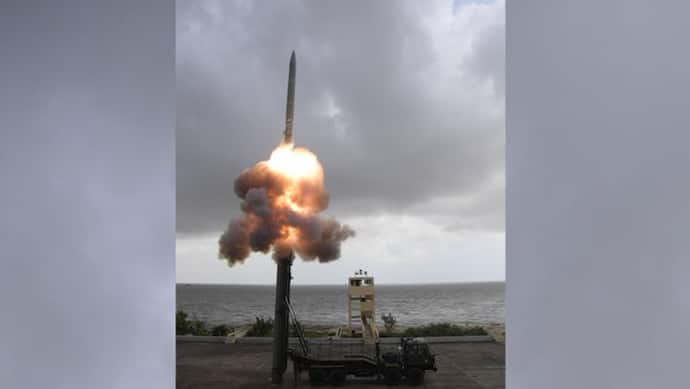 सुपरसोनिक मिसाइल SMART का सफल परीक्षण, वॉर शिप में स्टैंड ऑफ क्षमता को बढ़ाने में मिलेगी मदद