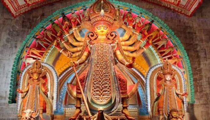 দুর্গাপুজোর ৬৭ তম বর্ষ উৎযাপন সুরুচি সংঘের, বাজেটের ৭০ শতাংশ ব্যয় হবে 'মানুষের পুজোয়'
