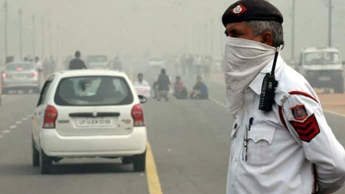 दिल्ली में वायु प्रदूषण पर सर्वे: 30% लोगों को सांस की बीमारी है, 26% लोगों की आंखों में होती है जलन