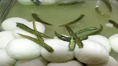 मीठे नहीं, हरी मिर्च से तीखे हैं ये नर्म रसगुल्ले, 10 रुपए का नोट लेकर खाने पहुंचती है लोगों की भीड़