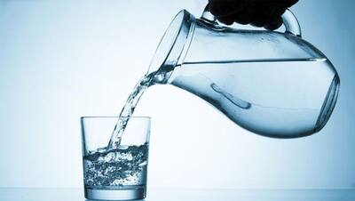 हर दिन पिएंगे इतने गिलास पानी तो तेजी से कम हो जाएगा वजन, नहीं करनी पड़ेगी बेकार वाली डाइटिंग