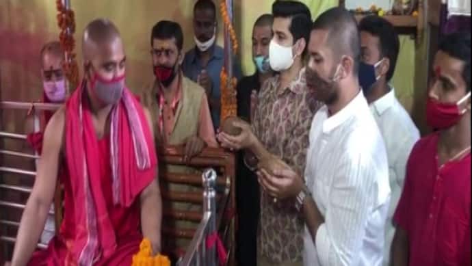 जन्मदिन पर भावुक हुए चिराग पासवान, पहले पिता के वीडियो को साझा किया फिर मंदिर पहुंचे पूजा करने