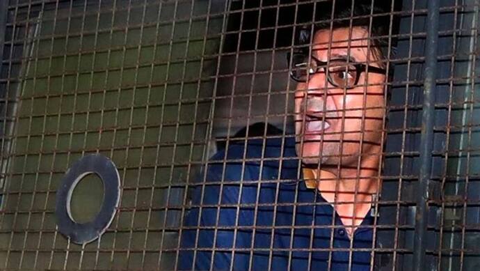 अर्नब गोस्वामी: SC में महाराष्ट्र सरकार को झटका, गिरफ्तारी पर रोक; बॉम्बे हाईकोर्ट ने कल तक टाली सुनवाई