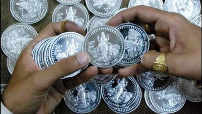 75 साल पुराने विक्टोरियो के सिक्के आज भी डिमांड में, यहां बनते हैं 4000 किलो चांदी के सिक्के