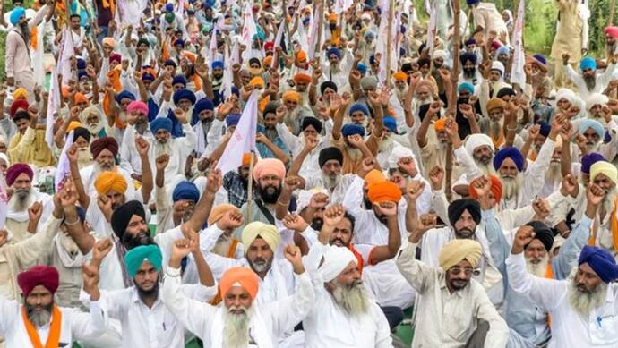 विरोध प्रदर्शन में कांग्रेस किसानों के साथ, लेकिन पंजाब, राजस्थान और छत्तीसगढ़ में MSP पर अलग-अलग स्वर