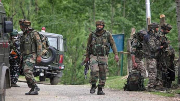 पाकिस्तान से भारत की सीमा में घुसपैठ की कोशिश कर रहे दो आतंकी मुठभेड़ में ढेर, ऑटोमेटिक हथियार बरामद