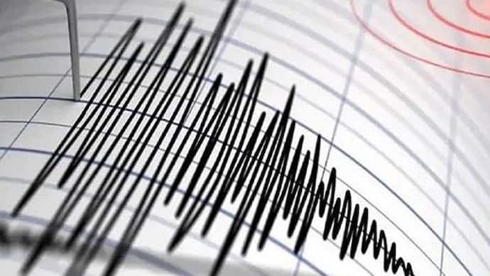 दिल्ली में एक महीने के अंदर तीसरी बार भूकंप का झटका, रिक्टर स्केल पर तीव्रता 2.3 मापी गई