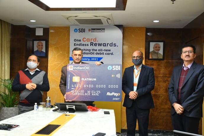 इंडियन ऑयल- एसबीआई को-ब्रांडेड रुपे डेबिट कार्ड का शुभारंभ, देशभर में कहीं भी उठा सकते हैं ये लाभ