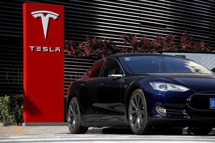 भारत में नहीं बनी बात तो विरोधी देश में की Tesla ने एंट्री, Elon Musk अपनी शर्तों पर अड़े