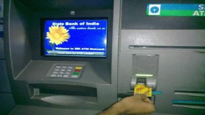SBI customer Alart- ATM কার্ডে পাওয়া যাবে না টাকা, ব্যবহার করতে হবে OTP