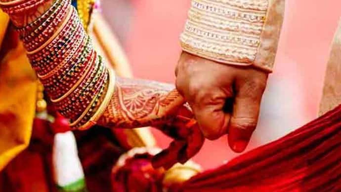 इलाहाबाद HC ने कहा- अंतर-धार्मिक शादी पर  30 दिन पहले नोटिस देना प्राइवेसी का हनन, इसे ऑप्शनल बनाएं
