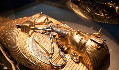 देवता से बात करने के लिए काट दी थी जुबान, 2 हजार साल बाद सोने की जीभ के साथ मिली ममी