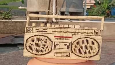 क्या देखा है कभी ऐसा रेडियो, 1 रुपये वाली माचिस की डिब्बे से इस कलाकार ने बनाया ये अजूबा