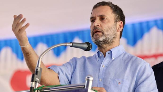 केरल पहुंचे राहुल गांधी, चुनावी राज्य में आज पदयात्रा में होंगे शामिल