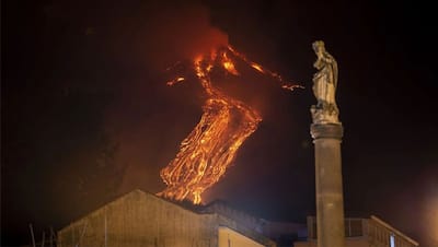 हजारों साल से धधक रहा यूरोप का सबसे सक्रिय ज्वालामुखी फिर फूटा, विनाशकारी भविष्य का ALERT