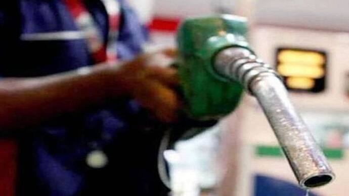 Petrol Diesel Price, 22 Nov 2021, क्रूड ऑयल की कीमत में लगातार गिरावट, भारत में पेट्रोल और डीजल के दाम स्‍थि‍र
