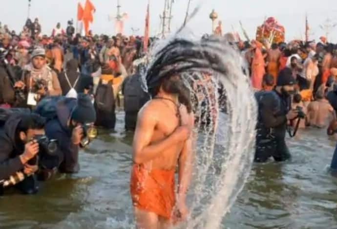 Haridwar Kumbh:  कल सुबह 8 बजे से शुरू होगा शाही स्नान, कोविड निगेटिव रिपोर्ट लाने वालों को ही एंट्री