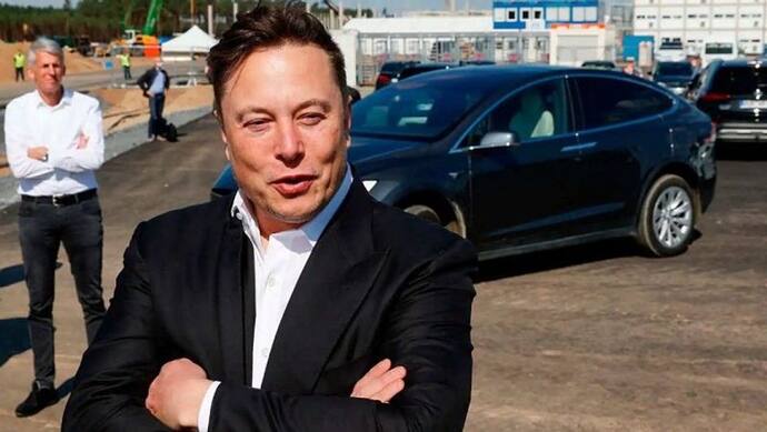 Elon Musk फिर बने दुनिया के सबसे अमीर शख्स, Amazon के जेफ बेजोस से चल रही होड़