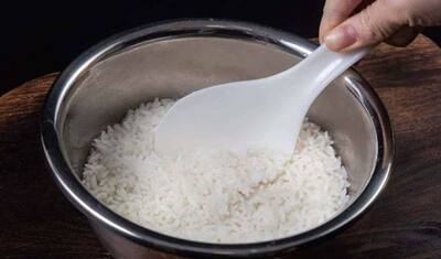 ऐसे बनाएंगे तो कभी गीले-चिपचिपे नहीं होंगे चावल, बस उबलते पानी में डाल दें ये 2 चीज