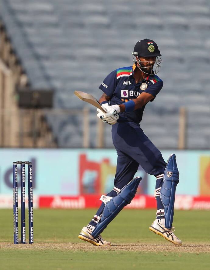 ऑलराउंडर क्रुणाल पांड्या कोरोना पॉजिटिव: भारत-श्रीलंका का दूसरा मैच स्थगित, दोनों टीमें आइसोलेट