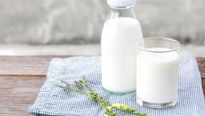 गर्मियों में दूध पीते वक्त करते है बड़ी गलती, जान लें सही तरीका नहीं तो हेल्थ को होगा बड़ा नुकसान