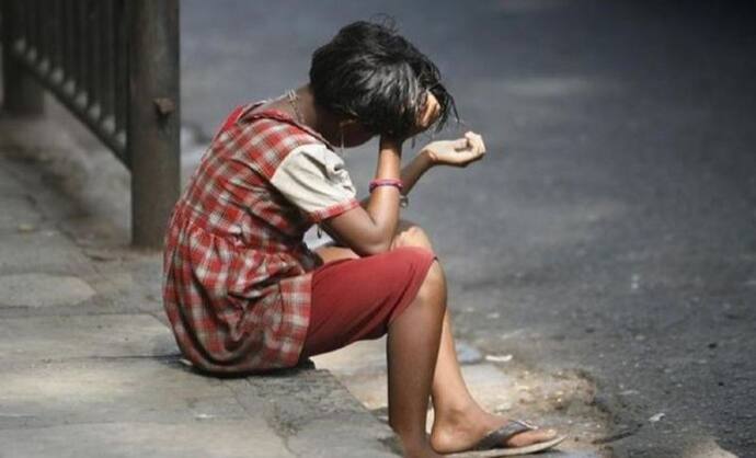 नागपुर में स्कूल के टॉयलेट में 7 साल की बच्ची से किया रेप, मासूम चीखी तो हैवान दबाने लगा गला