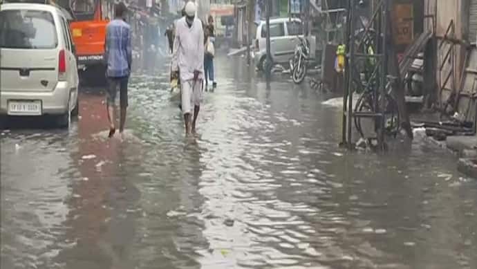 अगले 4 दिन बिहार, झारखंड, बंगाल और यूपी में भारी बारिश का अलर्ट, जानिए क्या कहता है मौसम विभाग का अनुमान