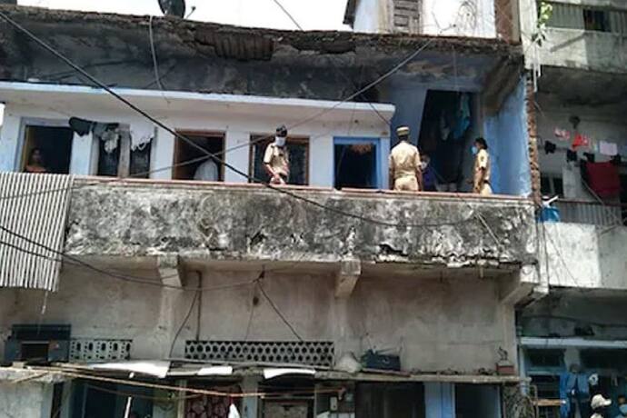 नागपुर में दर्दनाक वारदात: युवक ने पत्नी, बेटा-बेटी, सास और भाभी की हत्या, फिर खुद भी फांसी पर लटक गया