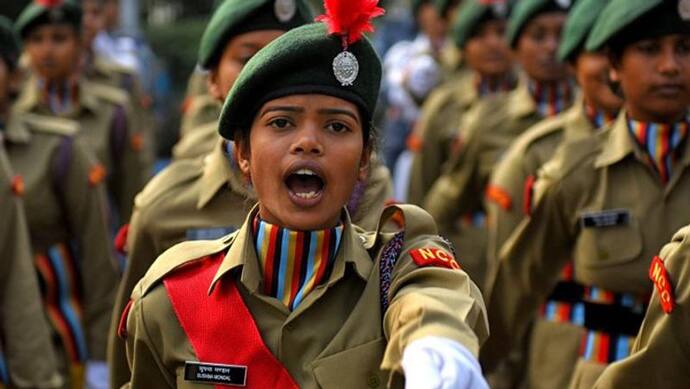 फीमेल कैंडिडेट्स के लिए मौका, इंडियन आर्मी में शामिल होने के लिए 20 जुलाई तक करें अप्लाई