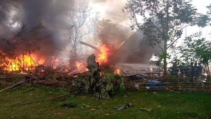 फिलिपीन्स में सैन्य विमान दुर्घटनाग्रस्त, 85 सैनिक समेत 92 लोग थे सवार, 17 मौतों की पुष्टि
