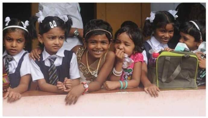 Child Education: ছাত্রীদের স্কুলমুখী করতে উদ্যোগ মোদী সরকারের, নজর শিশু শিক্ষাতেও