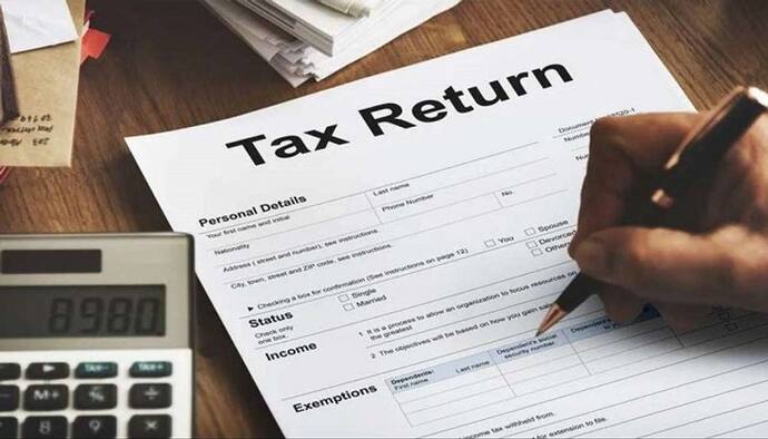 Income Tax : 26 दिसंबर तक साढ़े चार करोड़ से ज्‍यादा टैक्‍सपेयर्स कर चुके हैं ITR File, क्‍या आपने किया?