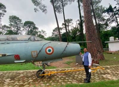 देहरादून : MiG21 विमान पहुंचा वॉर मेमोरियल, पाकिस्तान के साथ युद्ध में निभाई थी महत्वपूर्ण भूमिका