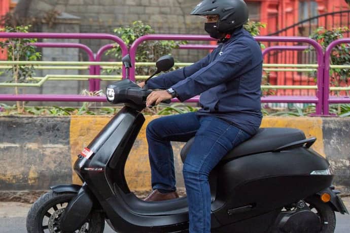 2,999 रुपये की EMI में खरीद सकते हैं Ola E-scooters, कंपनी ने लोन के लिए इन बैंकों से किया एग्रीमेंट