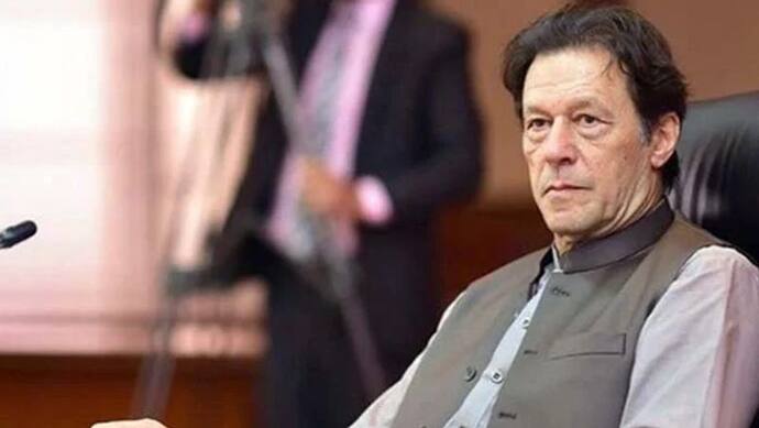 Terrorists का साथ देने पर Pakistan PM Imran Khan की खूब हुई फजीहत, SC ने सरेआम लगाई फटकार
