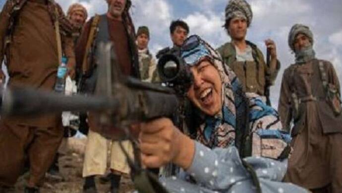Afghan Woman: তালিবানদের হাতে বন্দি সালিমা মাজারি,  মৃত্যুর সামনে দাঁড়িয়ে সাহসী জেলাশাসক