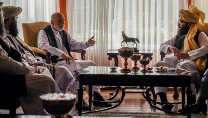 Afghanistan Crisis: ঘানির বিরুদ্ধে ইন্টারপোলে 'কোষাগার লুঠ'র অভিযোগ , কারজাই-হাক্কানি বৈঠক