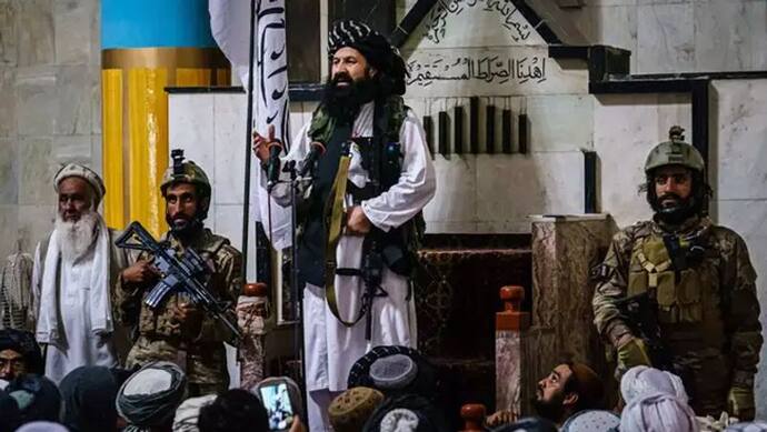 अमेरिकी सैनिकों की वर्दी में दिखे लड़ाके, तालिबान ने प्रोपगेंडा वीडियो जारी कर अमेरिका का मजाक उड़ाया