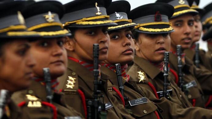 Indian army women officer