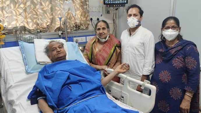 राजस्थान के CM गहलोत की बिगड़ी तबीयत, अस्पताल में किए गए एडमिट..PM मोदी ने की जल्द रिकवरी की कामना