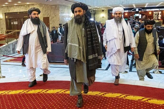 अफगानिस्तान: तालिबान के ऐलान से चीन-पाकिस्तान हुए खुश, भारत की बढ़ी चिंताएं