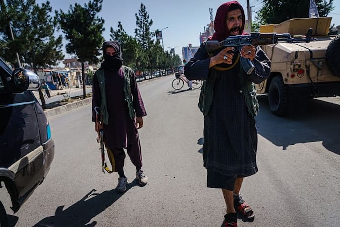 तालिबान-आईएस में संघर्ष: हेरात प्रांत में 17 लोग मारे गए