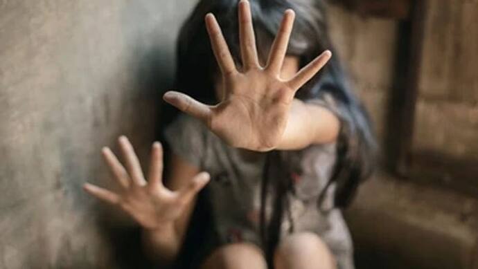 महाराष्ट्र ने फिर किया शर्मसार, 5 साल की लड़की से 12 साल के लड़के ने किया Rape, पेट दर्द हाेने पर हुआ खुलासा
